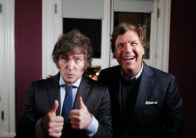 Tucker Carlson subió una foto con Milei: «Probablemente el próximo presidente de Argentina»